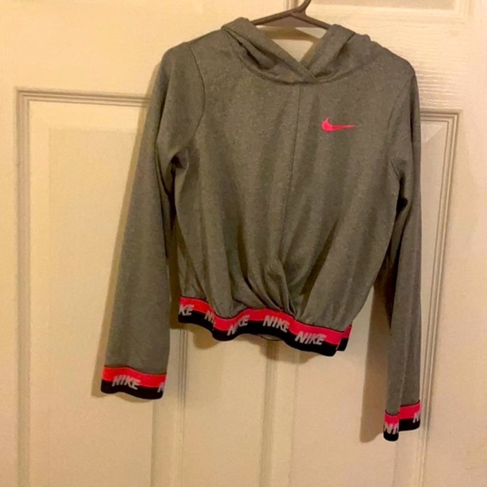 Nike athletic Dri fit top